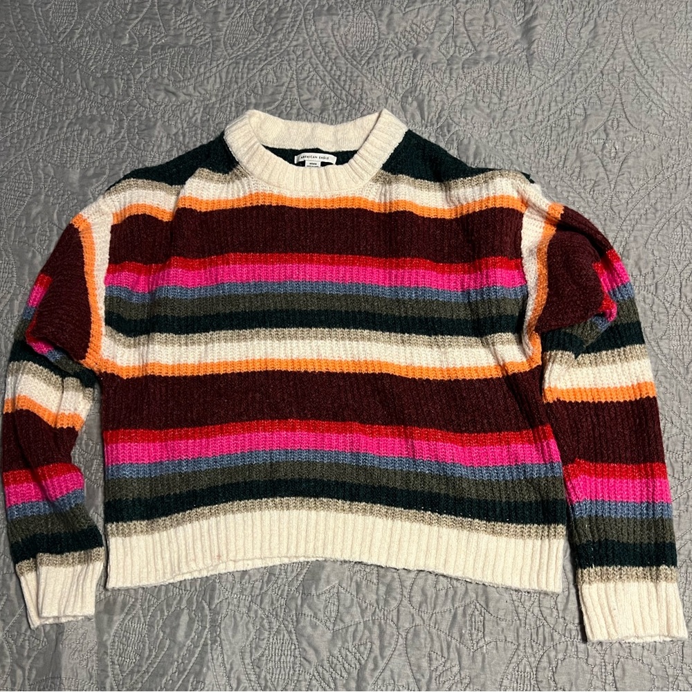 American Eagle sweater (medium)